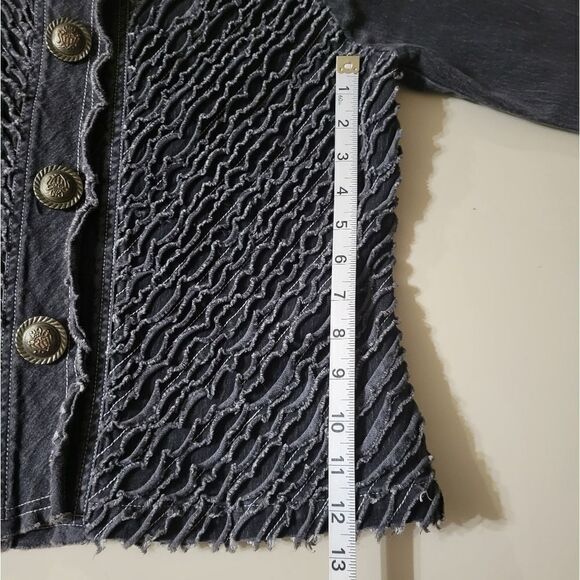 Great Cavalier by St. Paul Detailed Denim Jacket - Picture 6 of 11